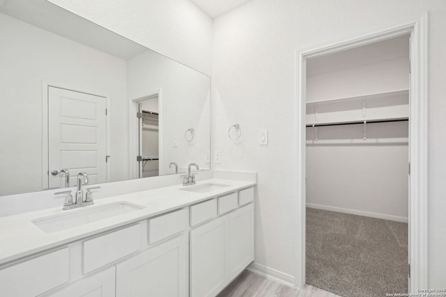 Furnished interior view inside a new home in Carmel Ranch, Schertz (Image 9).