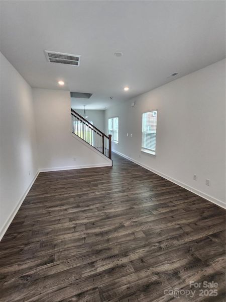 Spacious, unfurnished interior of a new home in , Charlotte (Image 13).