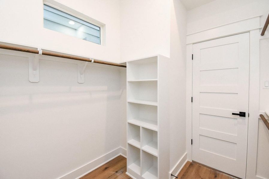 Image 29 of a home in .