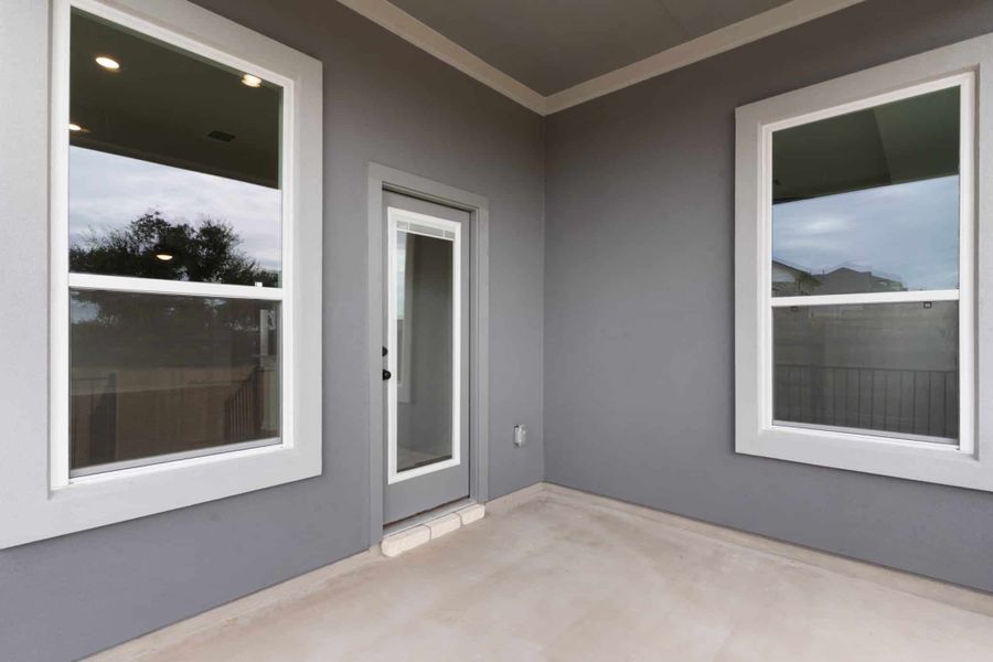 Exterior details and patio area of a home in Nolina, Georgetown (Image 4).