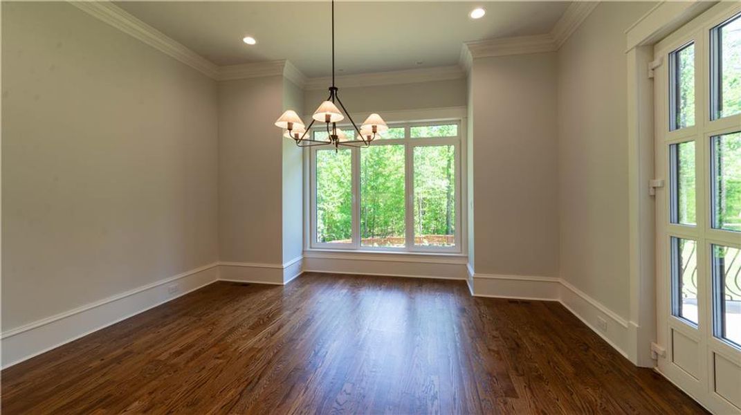 Spacious, unfurnished interior of a new home in , Roswell (Image 49).