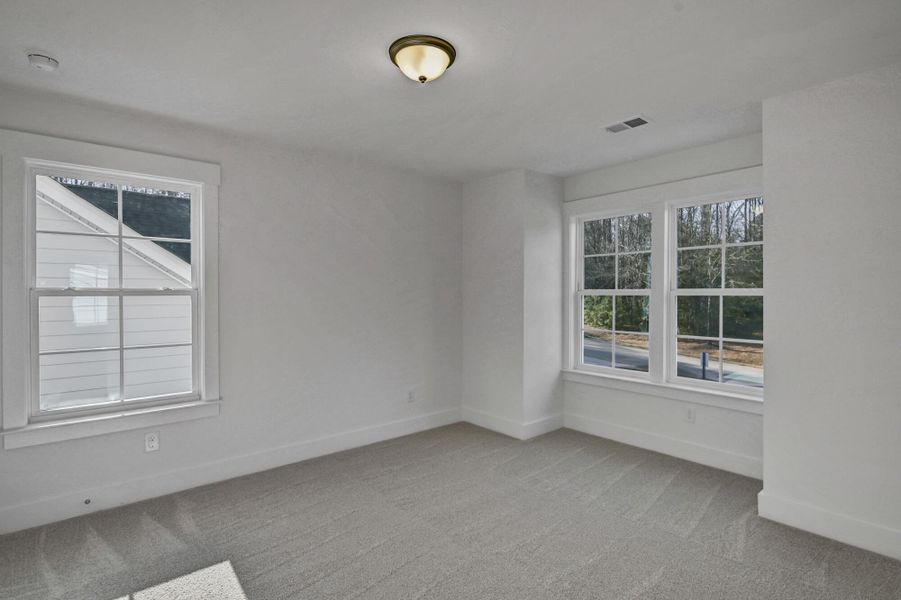 Spacious, unfurnished interior of a new home in Clubside Reserve at Summerlake, Lexington (Image 41).