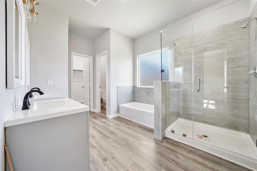 Image 4 of a home in . Image 4 of a home in .