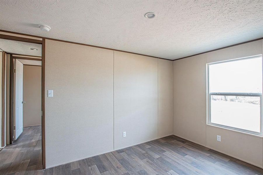Spacious, unfurnished interior of a new home in , Springtown (Image 21).