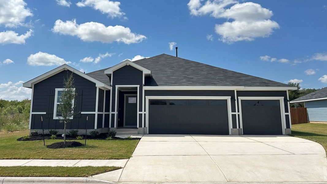 Representative exterior photo of a completed home built from the The Grayson by D.R. Horton in Watermill, Uhland, TX (Image 1). Representative exterior photo of a completed home built from the The Grayson by D.R. Horton in Watermill, Uhland, TX (Image 1).
