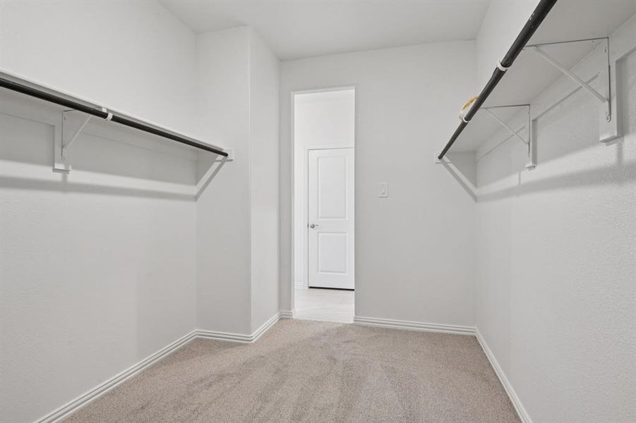 Photo is not of the actual home, but is an inspirational photo of builder’s model home and may depict options, furnishings, and/or decorator features that are not included.