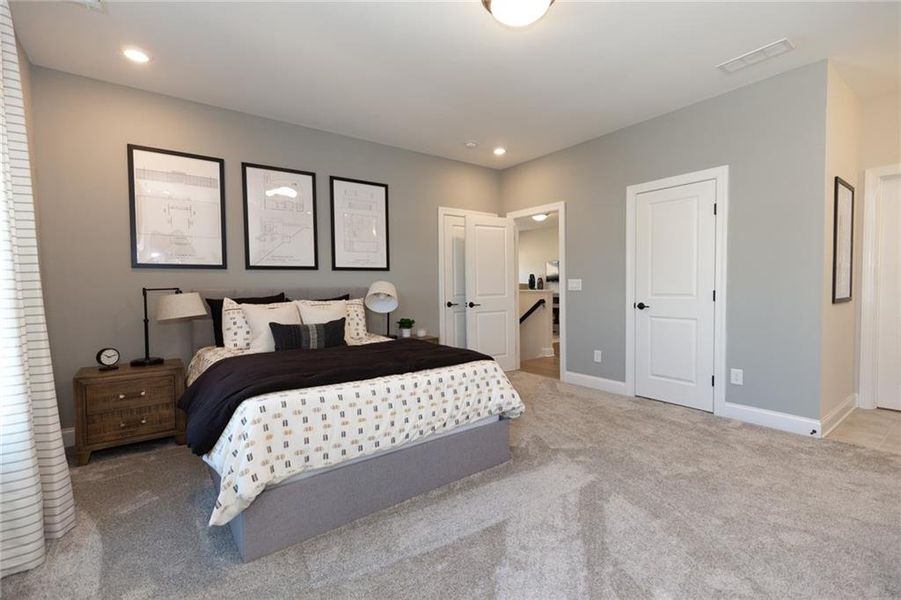 Furnished interior view inside a new home in Aberdeen, Hoschton (Image 37).