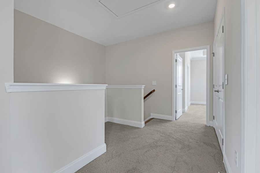 Spacious, unfurnished interior of a new home in Carothers Farms, Nolensville (Image 27).