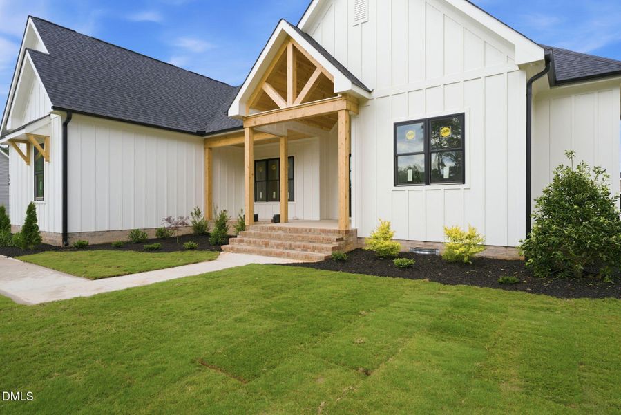 16-web-or-mls-dsc06554