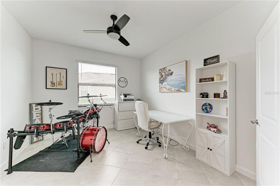 Furnished interior view inside a new home in , Lakewood Ranch (Image 12). Furnished interior view inside a new home in , Lakewood Ranch (Image 12).
