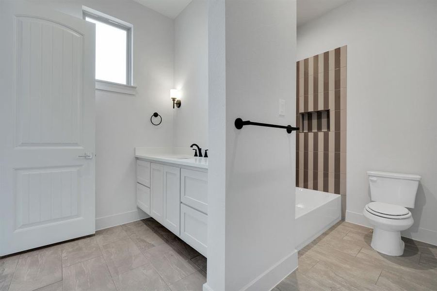 Furnished interior view inside a new home in , Midlothian (Image 11).