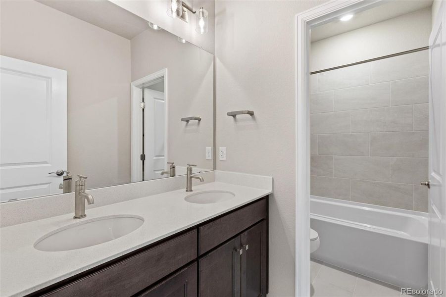 Furnished interior view inside a new home in Talon Pointe, Thornton (Image 13).