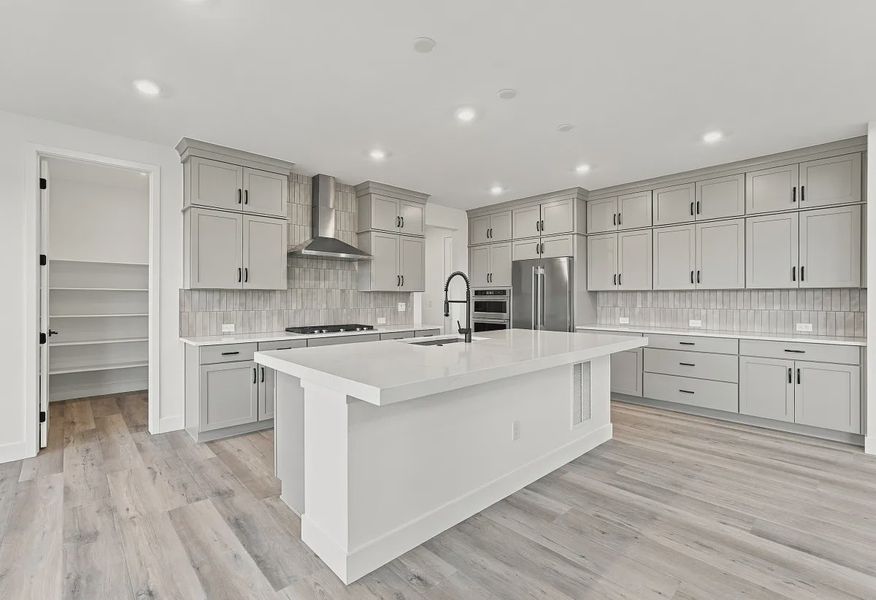 Homesite 270 Kitchen - 7 of 18