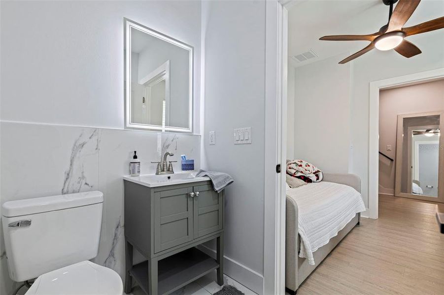 Furnished interior view inside a new home in , Tampa (Image 8).
