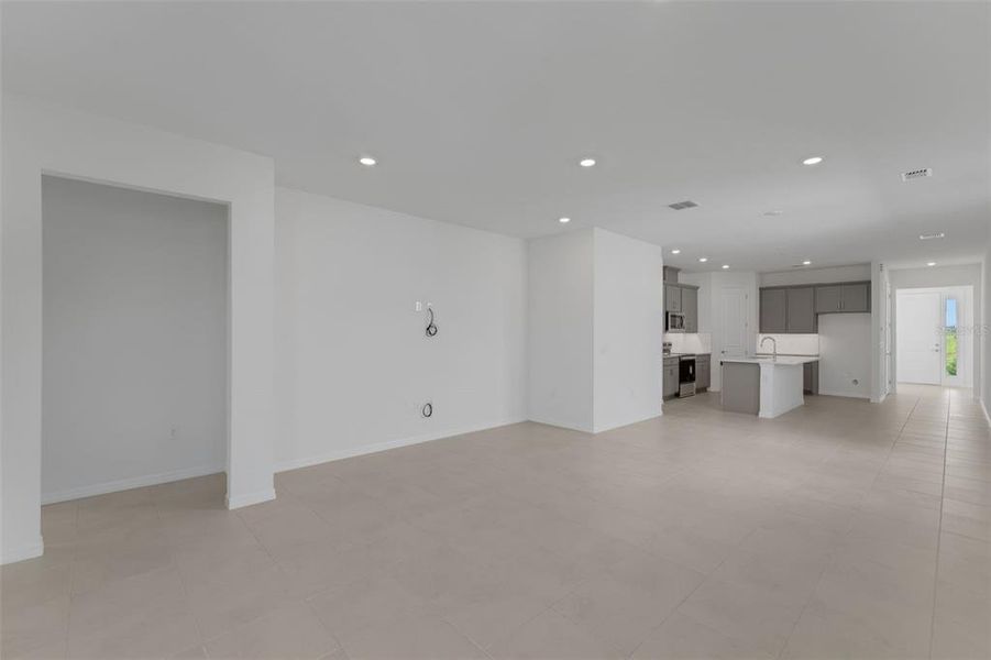 Spacious, unfurnished interior of a new home in Seaire, Parrish (Image 17).