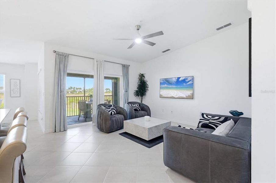 Furnished interior view inside a new home in , Venice (Image 16).