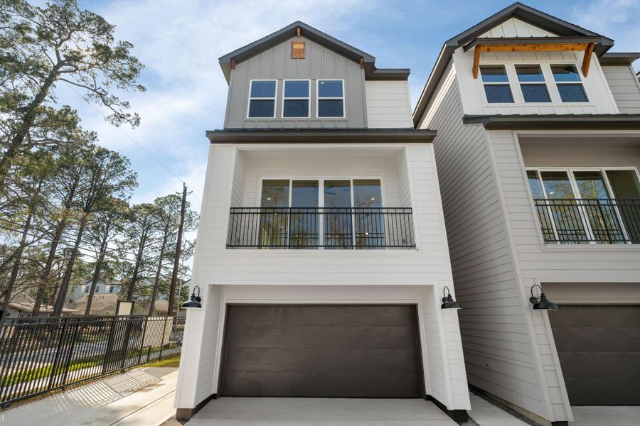 Front exterior of a new home in , Houston, TX, highlighting curb appeal (Image 2). Front exterior of a new home in , Houston, TX, highlighting curb appeal (Image 2).
