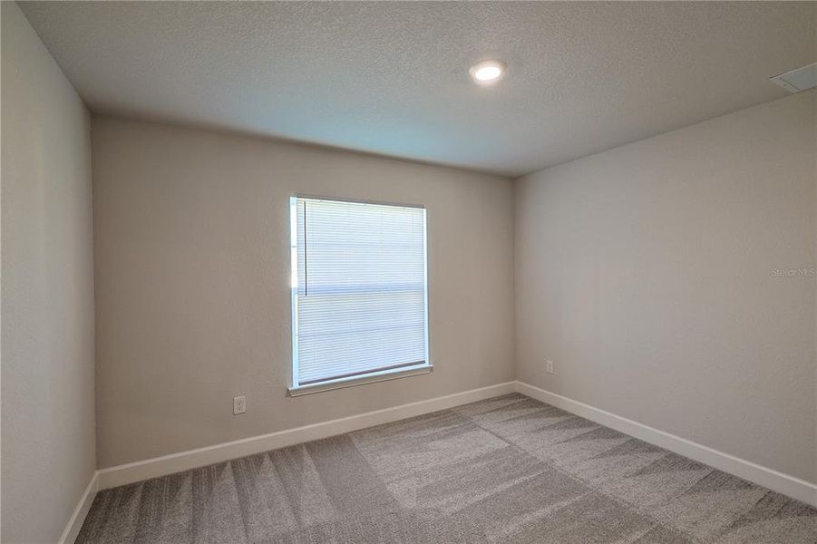 Spacious, unfurnished interior of a new home in Ocala Waterway / Kingsland Country Estates, Ocala (Image 19).