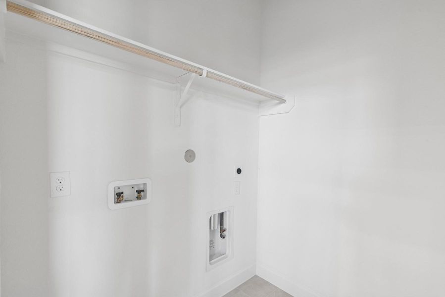 Spacious, unfurnished interior of a new home in Colton 45' Homesites, Todd Mission (Image 16). Spacious, unfurnished interior of a new home in Colton 45' Homesites, Todd Mission (Image 16).