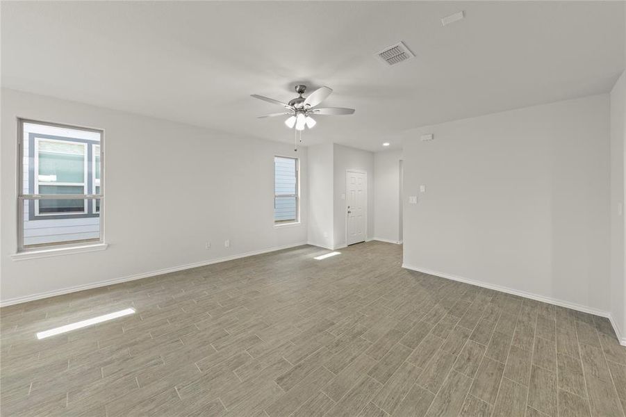 08. 1617 Meadow Crest - Family 08. 1617 Meadow Crest - Family