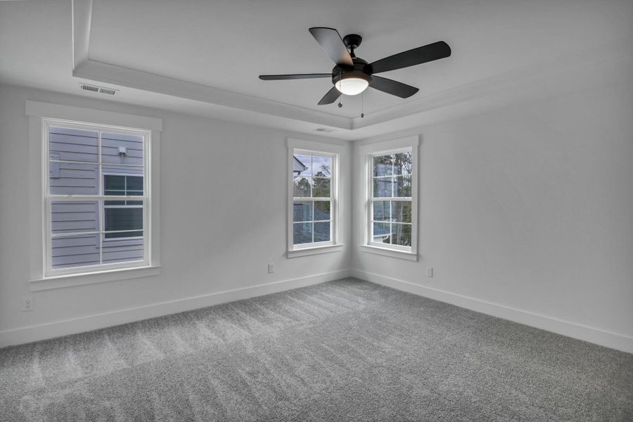 Spacious, unfurnished interior of a new home in Clubside Reserve at Summerlake, Lexington (Image 47).