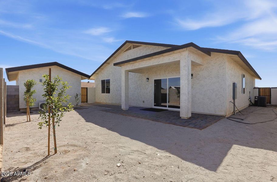 32-web-or-mls-9192 W Rafael Dr Arizona C