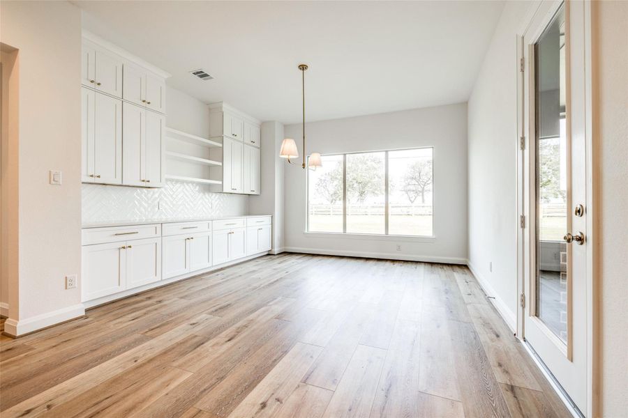 Spacious, unfurnished interior of a new home in Arborwood, Waller (Image 21).