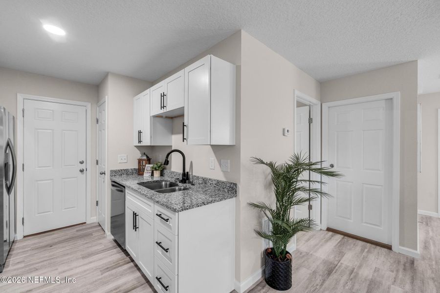 Furnished interior view inside a new home in , Jacksonville (Image 13).
