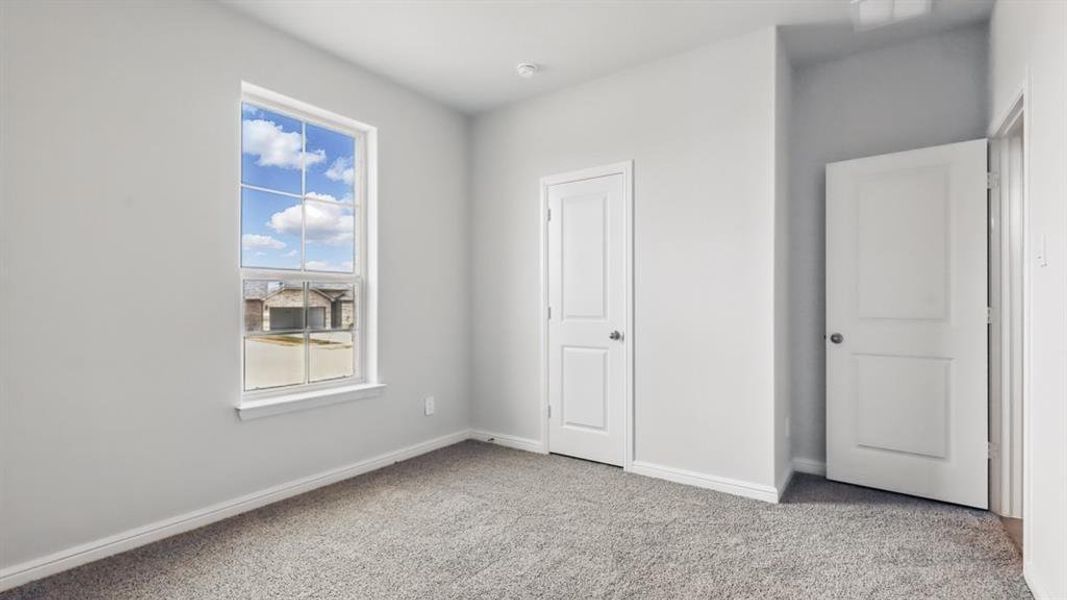 Spacious, unfurnished interior of a new home in Springhill South, Boyd (Image 27).