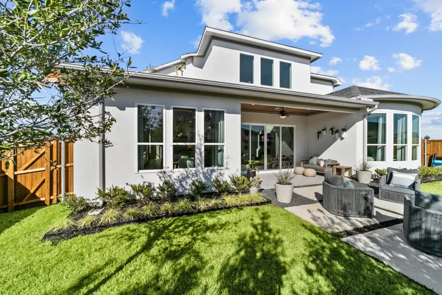 Representative exterior details of a home built from the Diana by Landon Homes in Lexington Frisco, Frisco (Image 4).