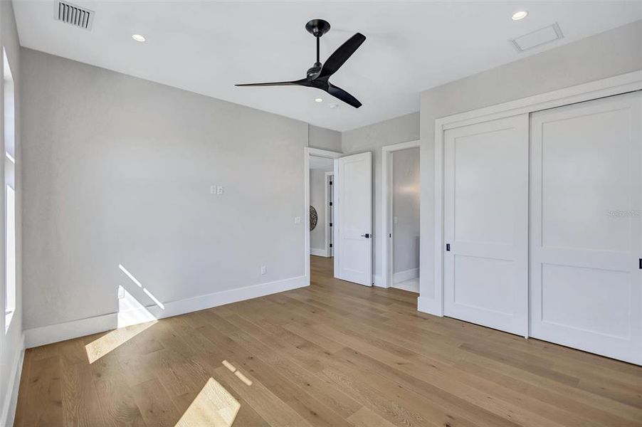 Spacious, unfurnished interior of a new home in , St. Pete Beach (Image 51). Spacious, unfurnished interior of a new home in , St. Pete Beach (Image 51).