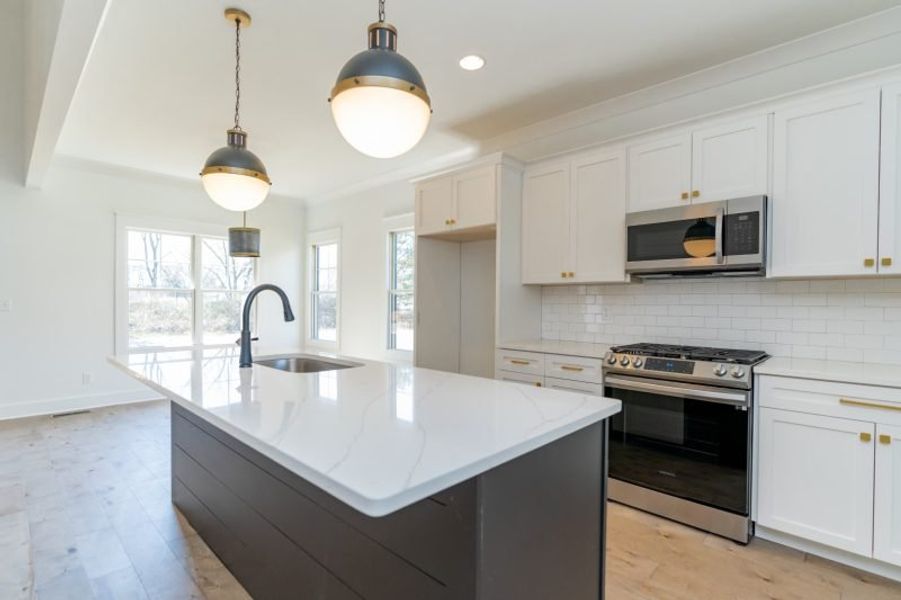 Representative furnished interior of a home built from the Maybrook by Riverstone Construction, LLC in Faith View, Ooltewah (Image 6).