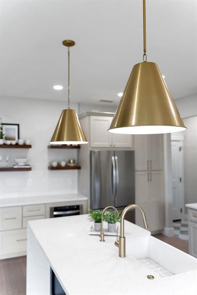 Furnished interior view inside a new home in , Venice (Image 60).