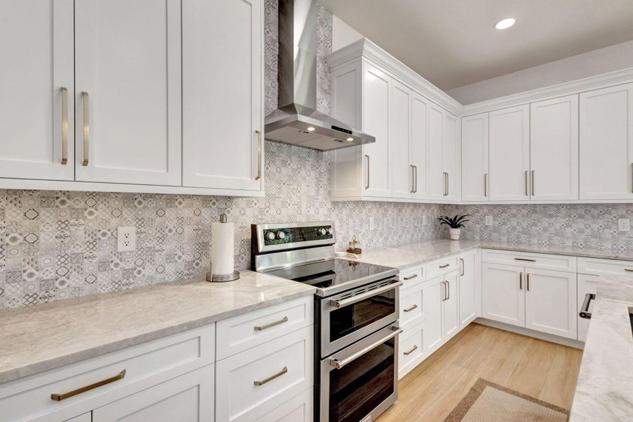 Furnished interior view inside a new home in , North Palm Beach (Image 81). Furnished interior view inside a new home in , North Palm Beach (Image 81).