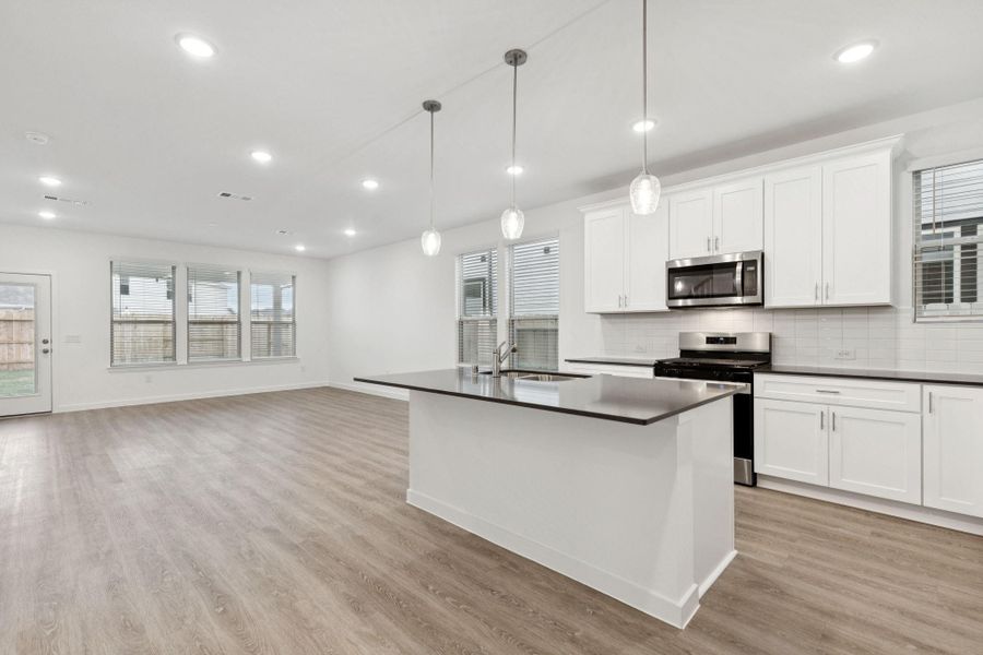 Furnished interior view inside a new home in Mavera, Conroe (Image 7).