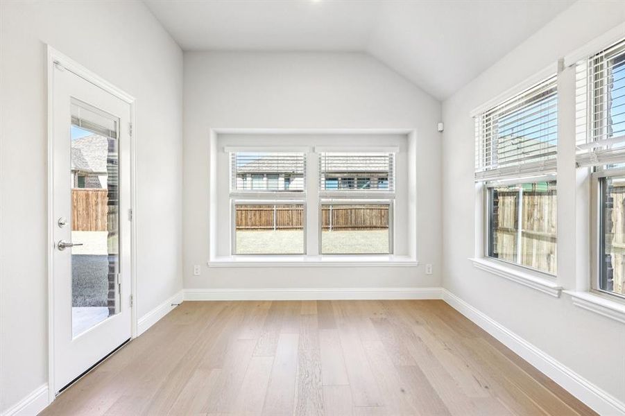 Spacious, unfurnished interior of a new home in ArrowBrooke, Aubrey (Image 26). Spacious, unfurnished interior of a new home in ArrowBrooke, Aubrey (Image 26).