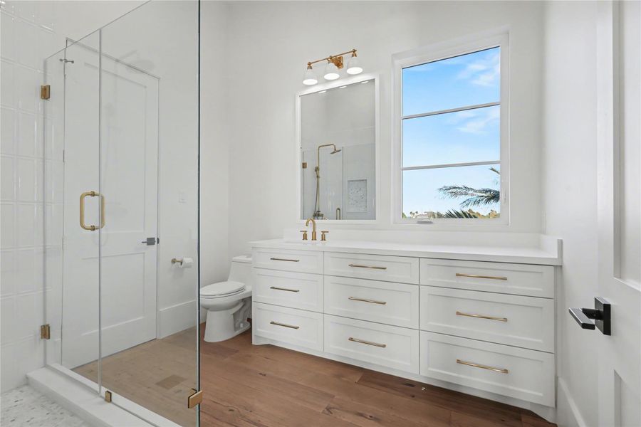 Furnished interior view inside a new home in , Galveston (Image 13).