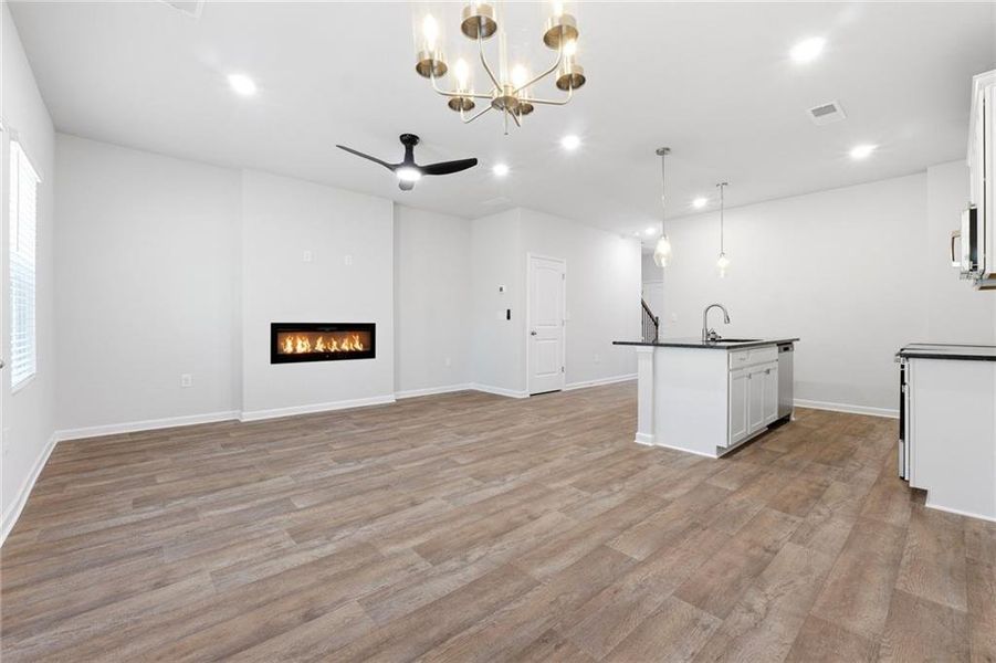 Spacious, unfurnished interior of a new home in Azalea Hills, Temple (Image 15).