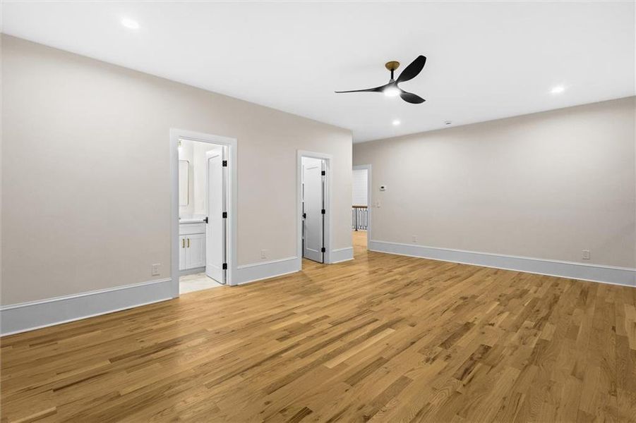 Spacious, unfurnished interior of a new home in , Gainesville (Image 65).