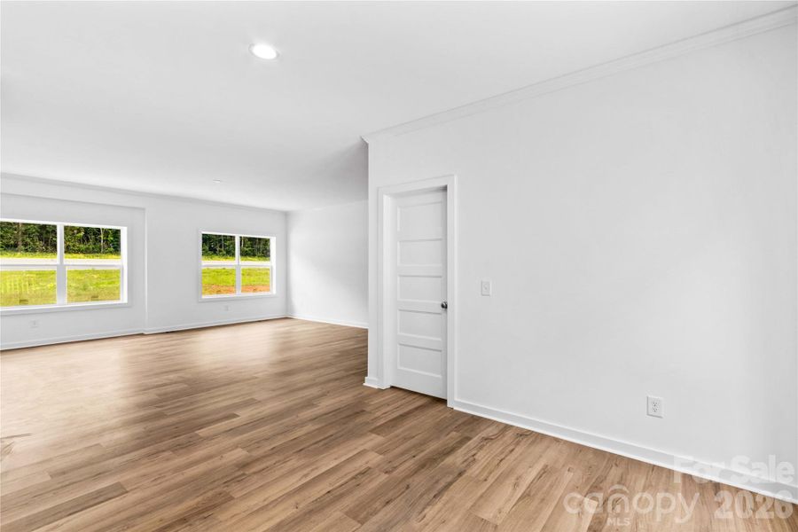 Spacious, unfurnished interior of a new home in , Mocksville (Image 17).