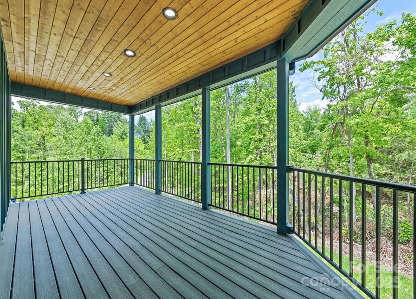 Spacious, unfurnished interior of a new home in , Arden (Image 28).