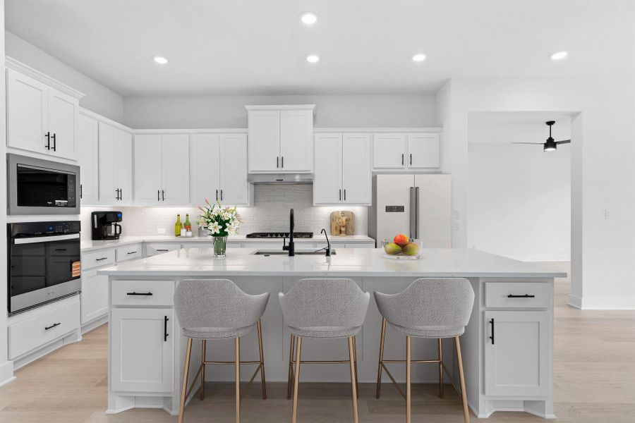 Light & Bright Kitchen - Virtually Staged
