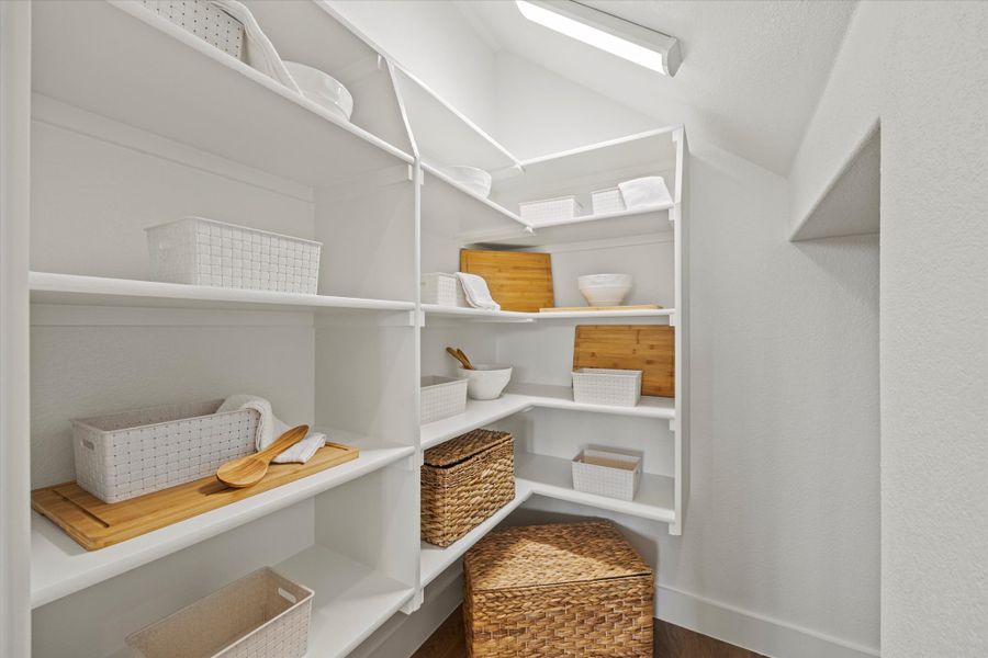 Representative furnished interior of a home built from the Ashbourne by Windsor Homes in Nelson Lake Estates, Rockwall (Image 21).