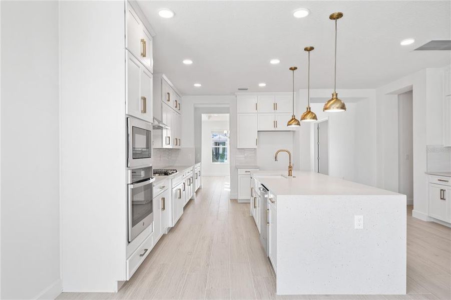 Furnished interior view inside a new home in , Winter Garden (Image 6).