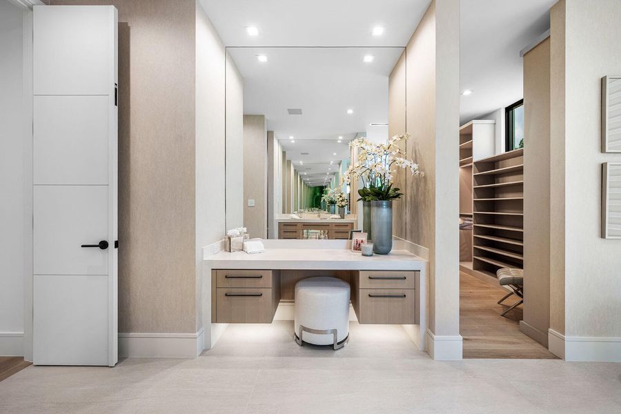 481_Thatch_Palm_Drive_76