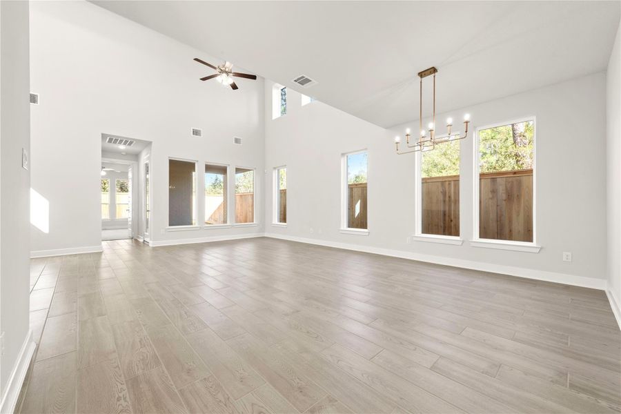 Spacious, unfurnished interior of a new home in Kresston, Montgomery (Image 10).