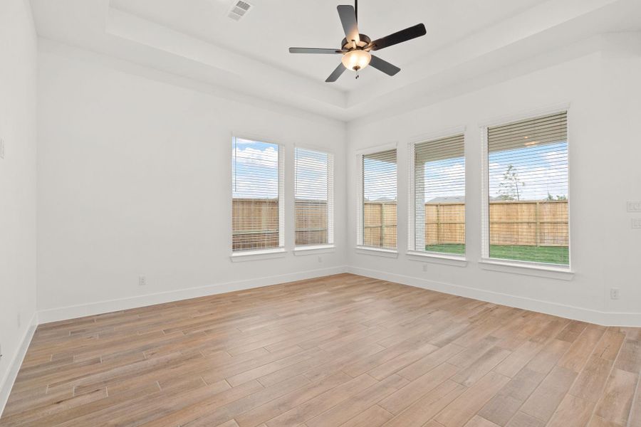Photos are REPRESENTATIVE of the home /floor plan and are NOT of the actual home.  Selections, features, and room options may vary.  For more info, contact Chesmar Homes.