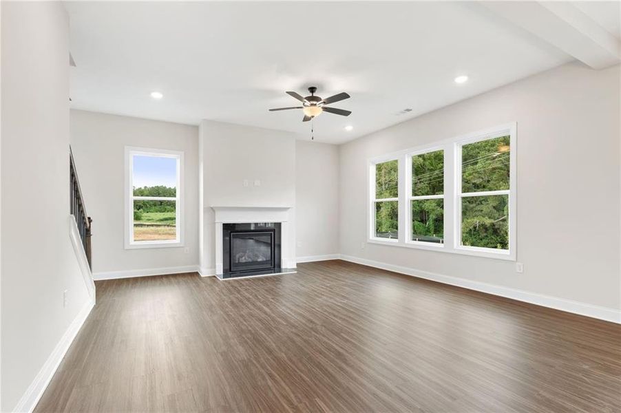 Spacious, unfurnished interior of a new home in Ashbury Commons, Powder Springs (Image 23).