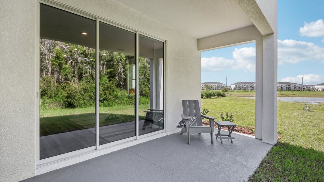 Image 32 representing the Vale by D.R. Horton in Meadow Ridge at Epperson, Wesley Chapel, FL.