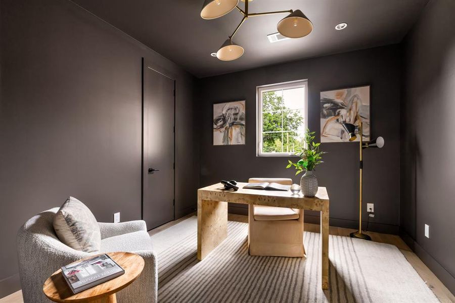 Furnished interior view inside a new home in , Dallas (Image 29). Furnished interior view inside a new home in , Dallas (Image 29).